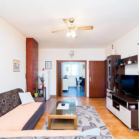 Lena Apartment