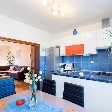 Lena Apartment