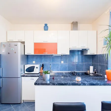 Apartment Lena
